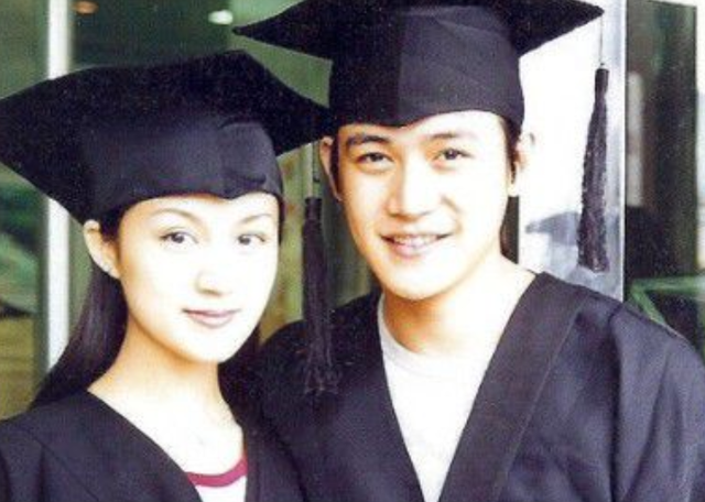 李冰冰任泉晒旧照为母校庆生-WordPress极简博客