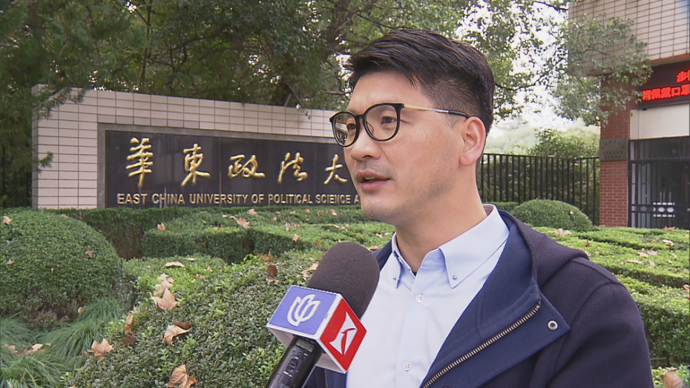 陈越峰 /华东政法大学法律学院副院长《轨道交通乘客守则》它就有了