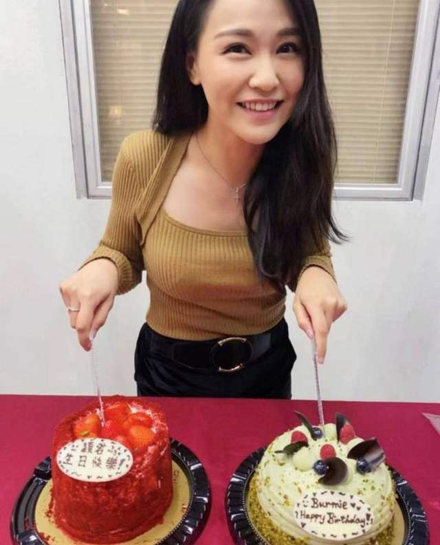 tvb小花黄颖君工作中度过生日直言感激曾为帮补家计打5份工