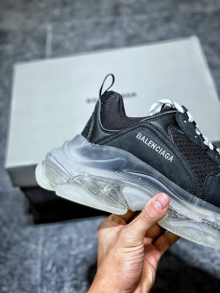 巴黎世家triples水晶底开箱测评