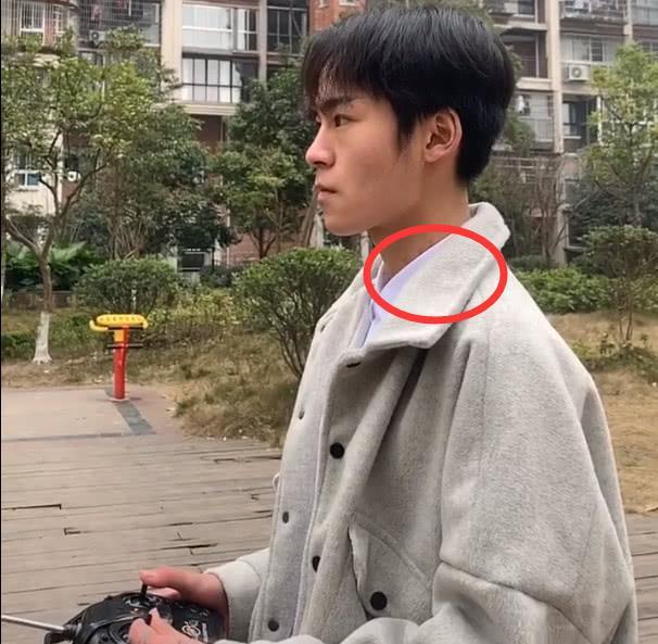 20岁的易烊千玺被嘲笑,素颜不如普通人,网友:真的是这样吗?_腾讯新闻