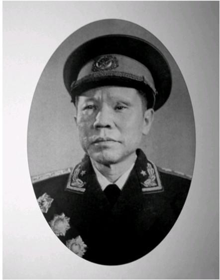 值得一提的是,他也是朱姓唯一的开国上将,在朱姓23位开国将军中,江西