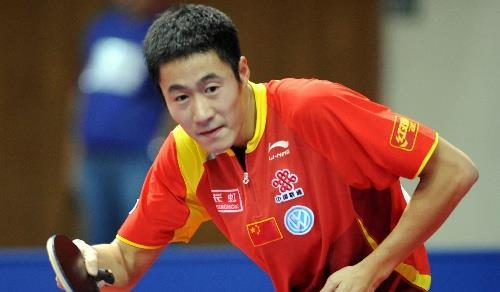 1)2004年雅典奥运会男单半决赛,王励勤输给王皓,不清不楚因为决赛对手