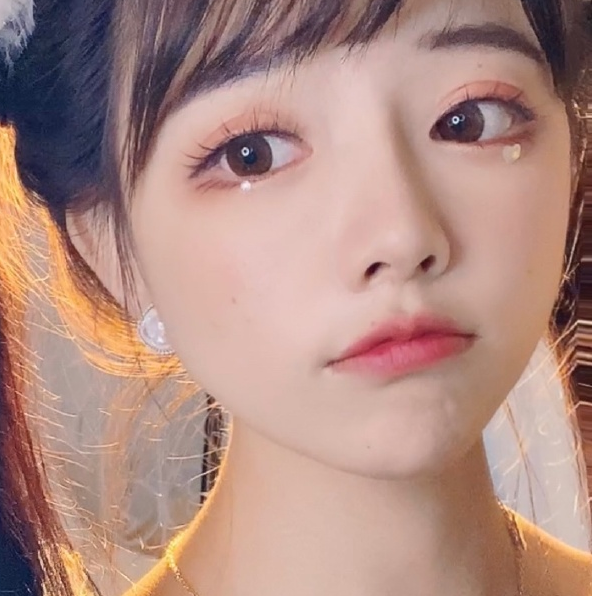 王奕萌粉丝量水分太大上千万关注开播后观众却不足1000都是假粉