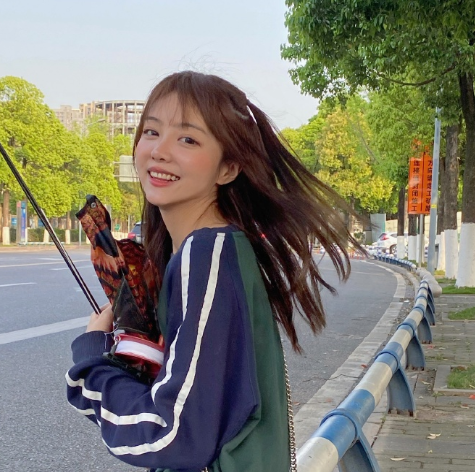 知名画手生前遭到男友pua20岁上吊自杀二次元也没能挽留下她