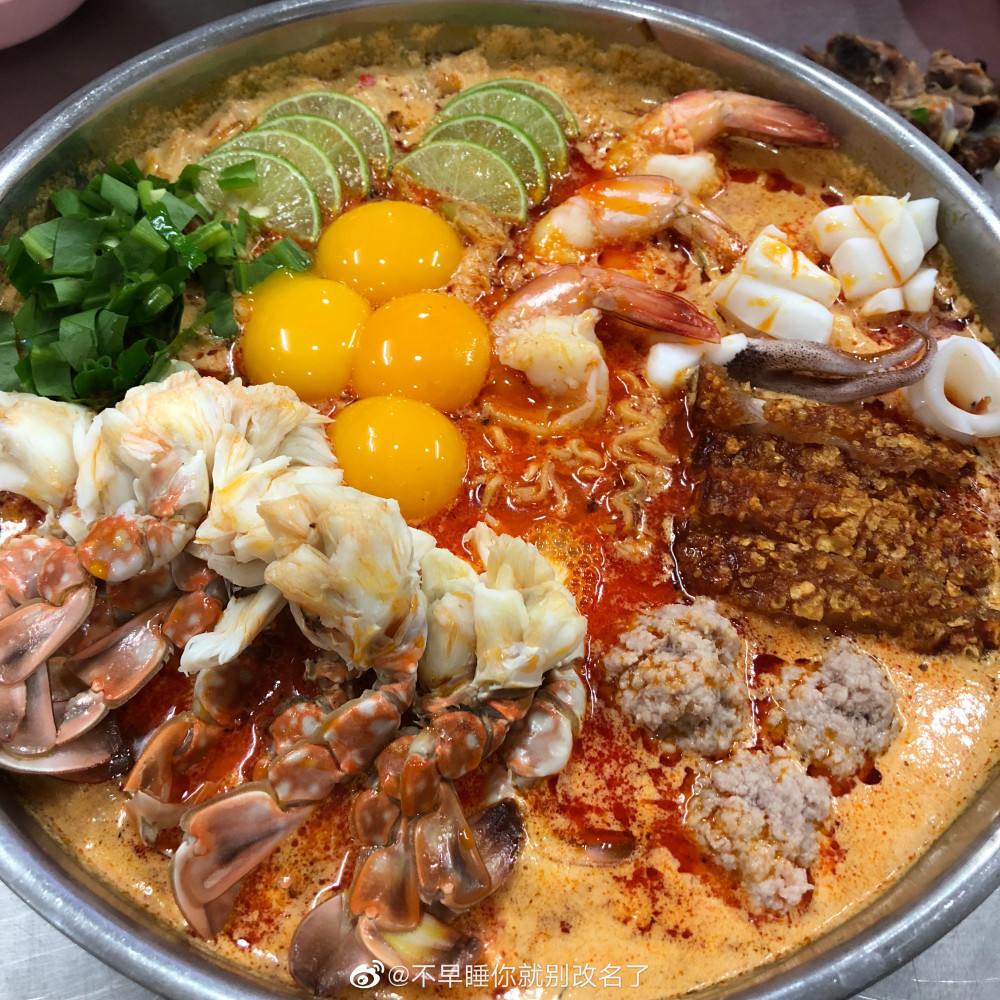 网友晒泡面炫富最后一款最最最有排面