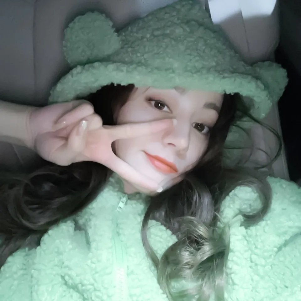 迪丽热巴头像系列不小心掉落凡间的精灵