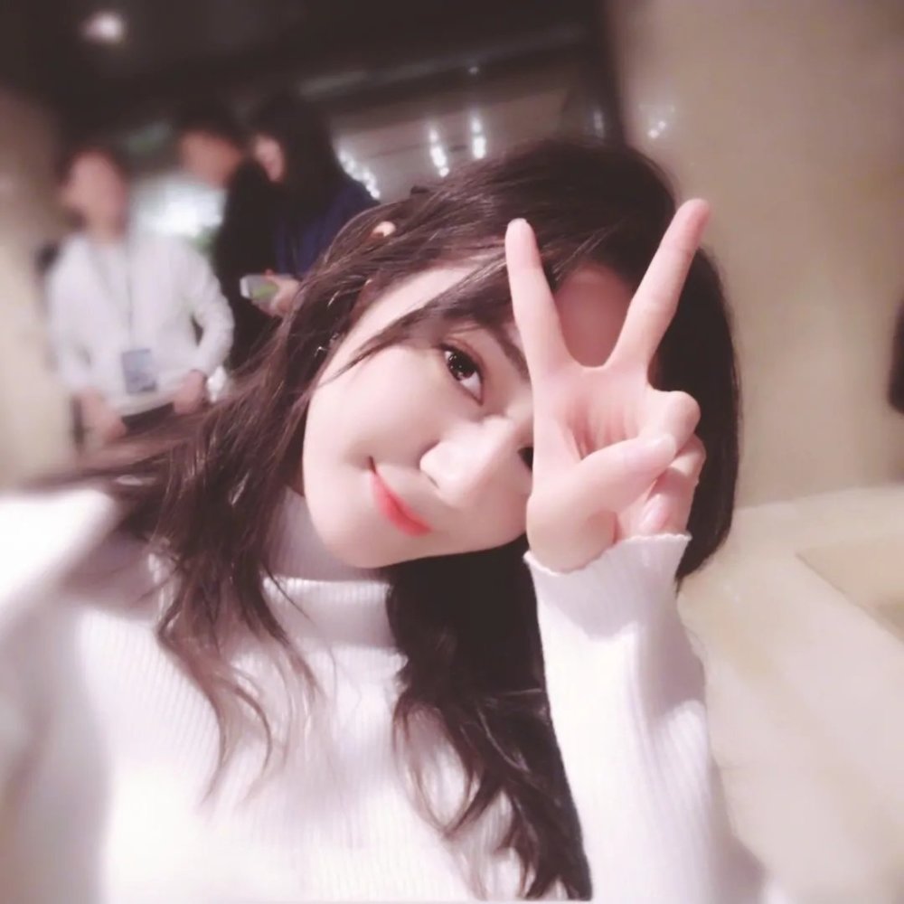 迪丽热巴头像系列不小心掉落凡间的精灵