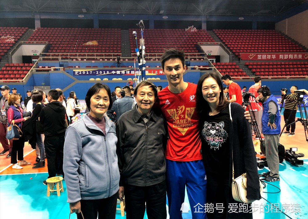 女排米杨被称为逆转女王辗转三队人物充满争议