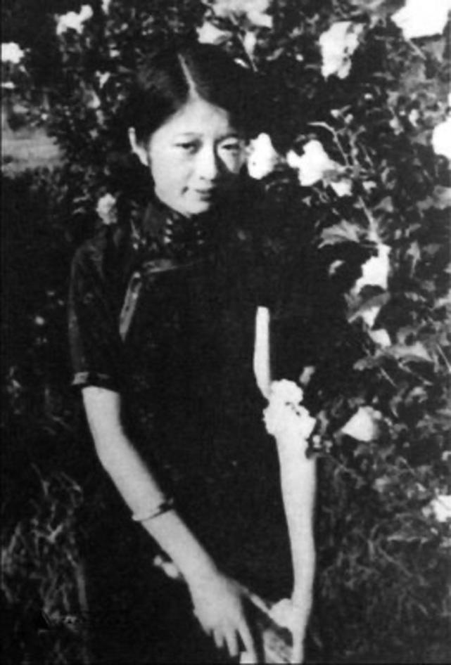 卞之琳去世20周年｜卞之琳“断章”背后与民国“最后的才女”张充和的故事_腾讯新闻