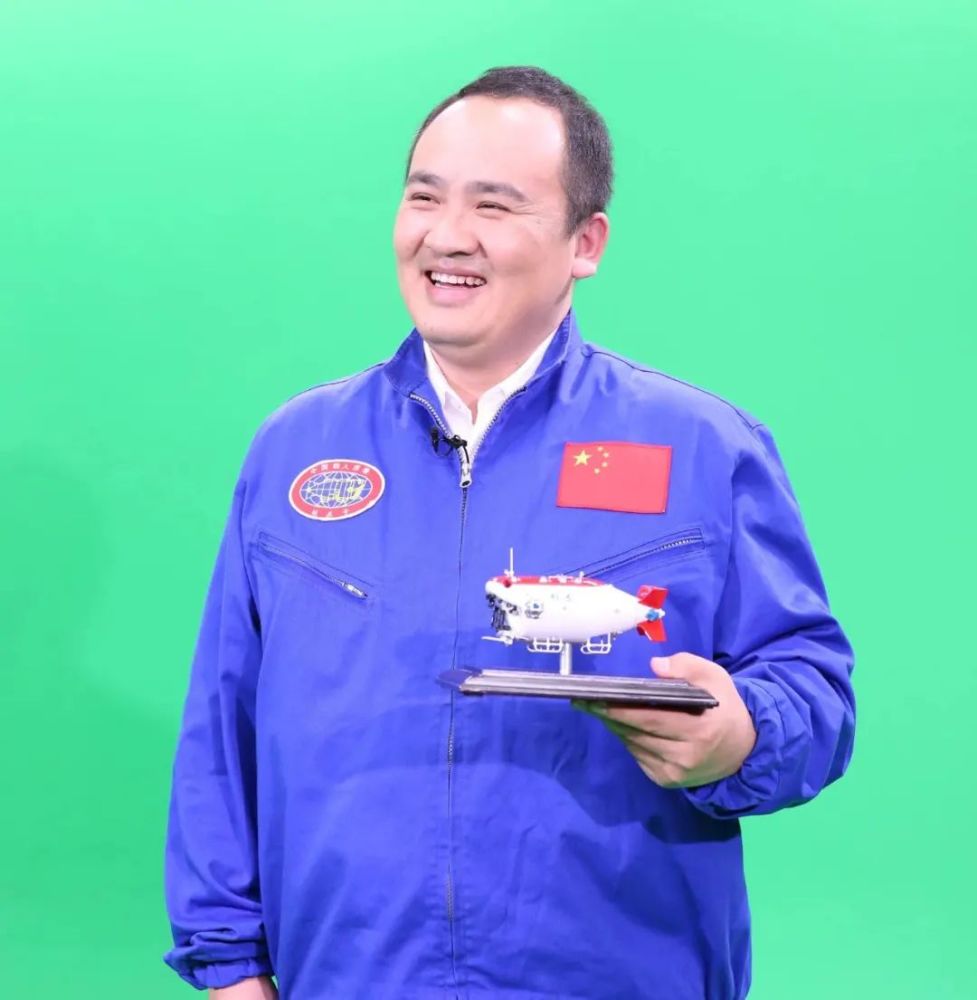 致敬奋斗者号背后的奋斗者