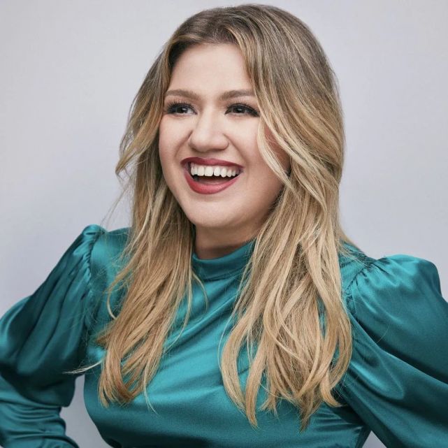 打开腾讯新闻,查看更多图片 >在最新一期自己的谈话节目《the kelly