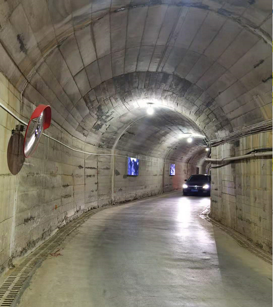 千锤万凿出深山,凝望"麻怀隧道",邓迎香信心十足,"以前的麻怀干劲是