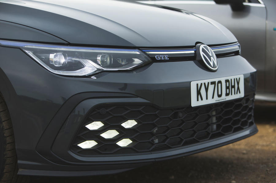 全新第八代大众高尔夫gte混合动力既环保也能运动