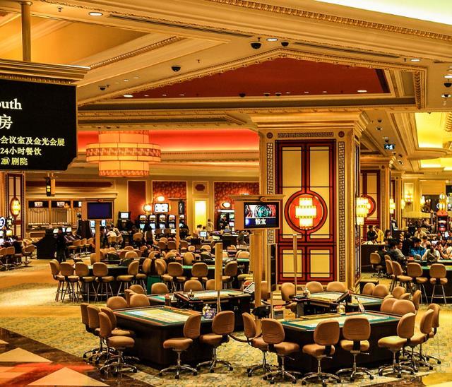 世界第一大赌场坐落于207亿建造的酒店中极尽奢华让人惊叹
