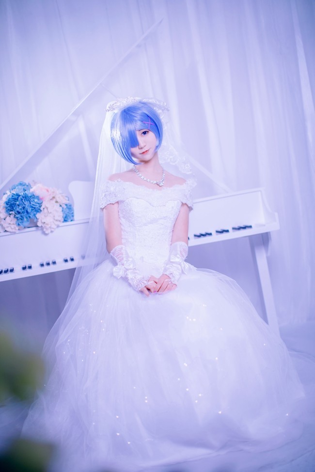 cos欣赏:雷姆花嫁_腾讯新闻