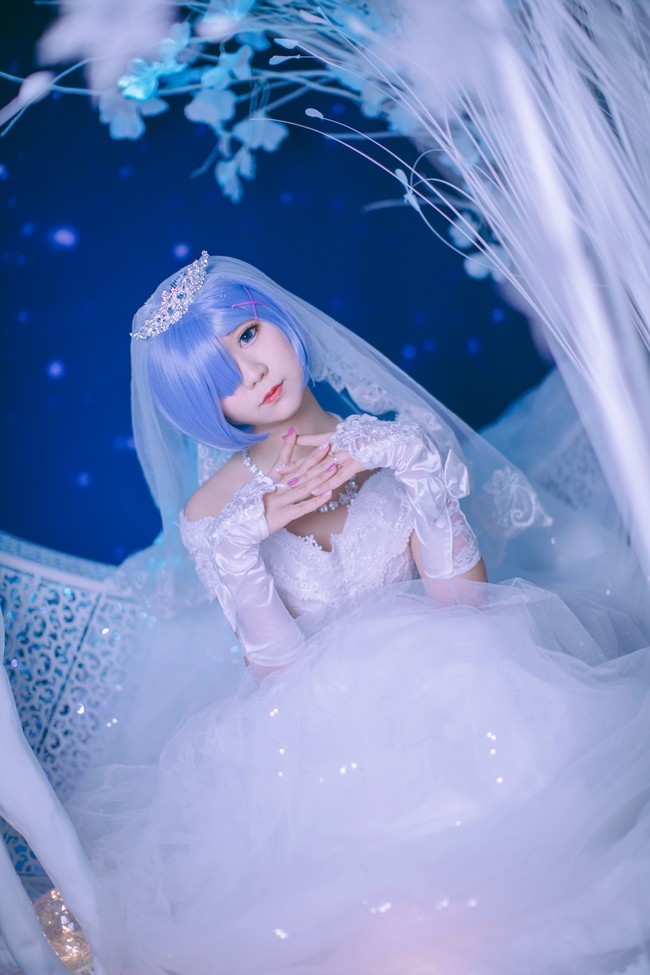 cos欣赏:雷姆花嫁_腾讯新闻