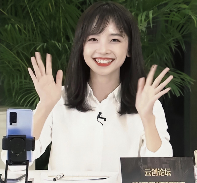 这样的王冰冰简直太温柔太可爱了