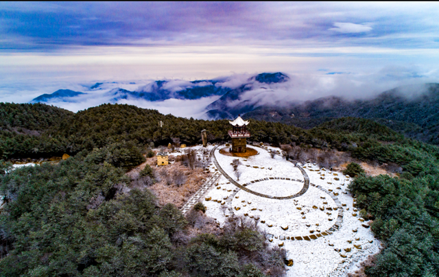 天岳幕阜山首场雾凇倒计时,数条精选路线任你选_腾讯新闻