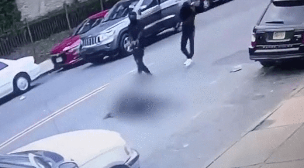美国饶舌歌手排行_21岁美国说唱歌手直播时中枪身亡,身上多处枪伤,临死前对镜呼救