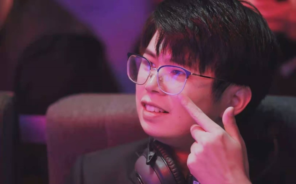 久哲发文回应卖无畏谣传诚挚道歉从fly到久诚这次不会了