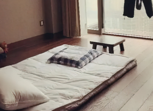 看下郑爽的北京豪宅有多豪,室内有人造沙滩,独自一人住4层别墅