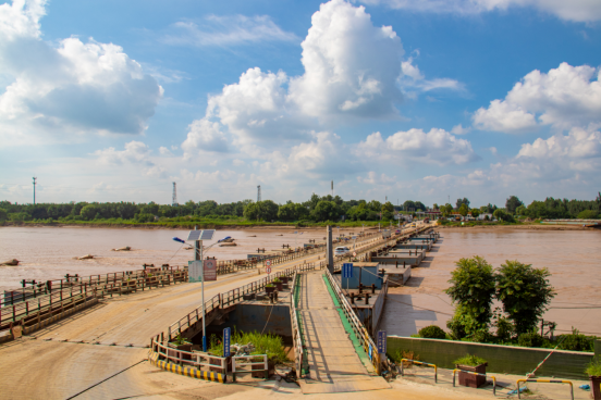 交通工匠黄河精神浮桥助力济南北跨