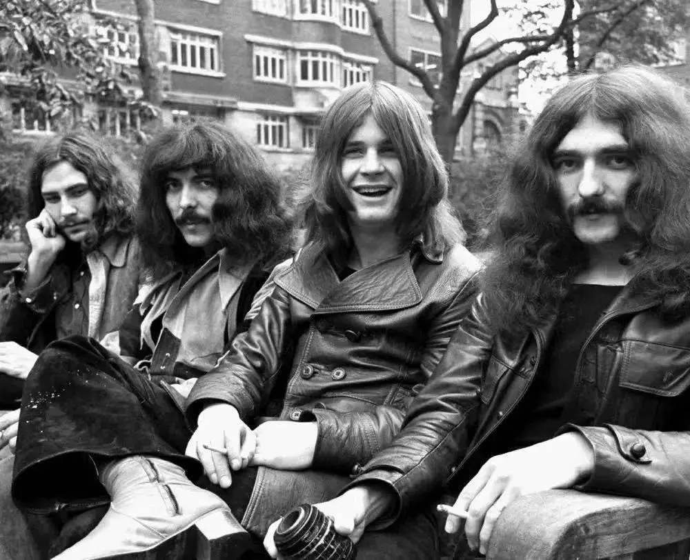 美国的嬉皮士运动所以说,我们要破除一点刻板印象,那就是我们不能