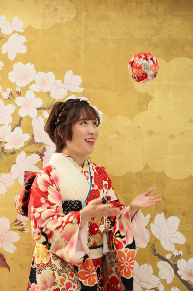 第四图她的绣球抛给了谁和服店晒平野美宇最新成人礼和服照