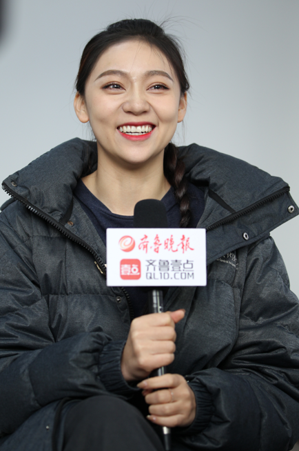 这一章节中,张宁彧饰演的是"妈妈"也是"女儿"的角色,这个角色一开始是