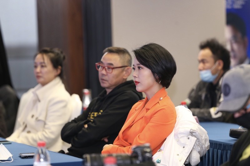 《浦东人家》聚焦浦东激荡三十年 颜丹晨谈女演员困境:放平心态