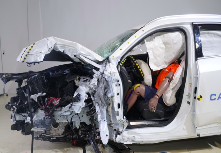 中保研公布新一批碰撞成绩,帕萨特/皓影获多个"g"评级