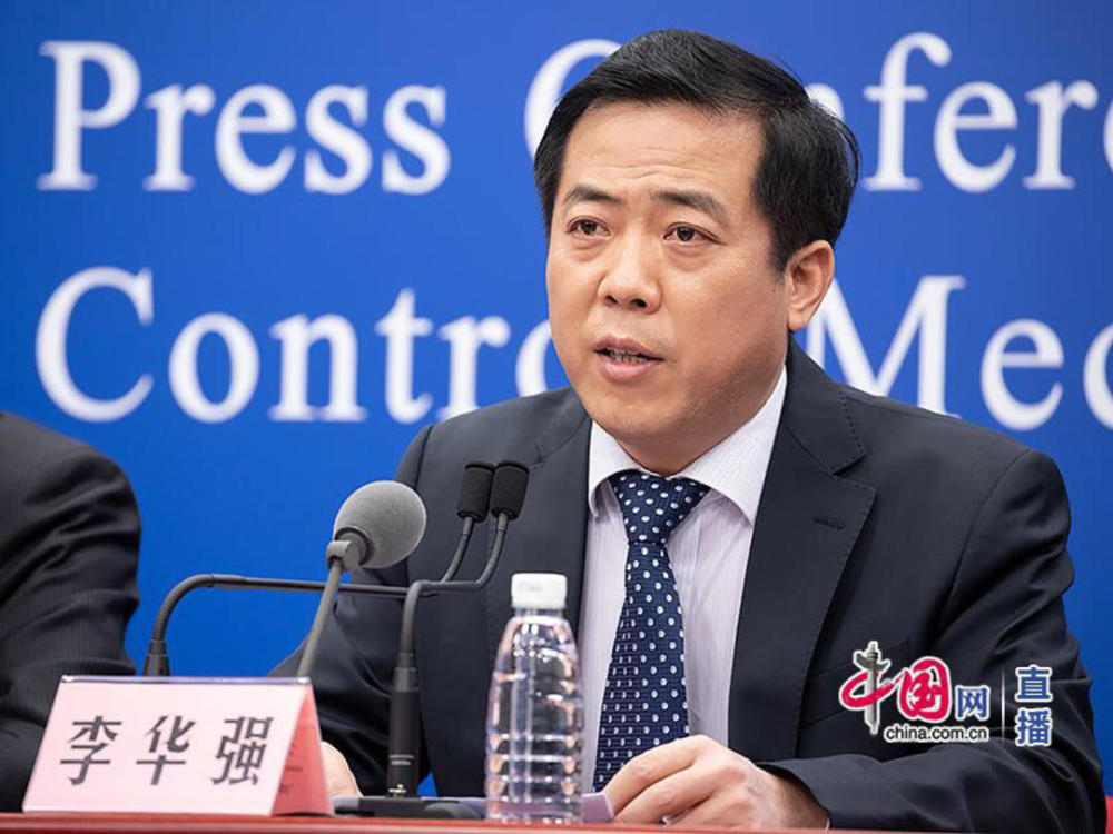 交通运输部运输服务司副司长李华强封面新闻记者 柳青"特别是在疫情