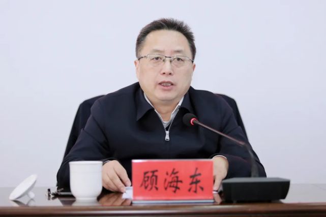 王丰同志兼任度假区管理办副主任;◆沈建同志任阳澄湖镇党委书记