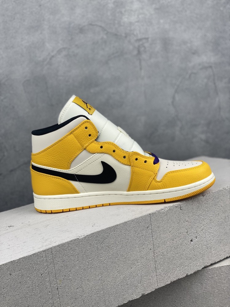 耐克airjordan1紫金湖人开箱测评