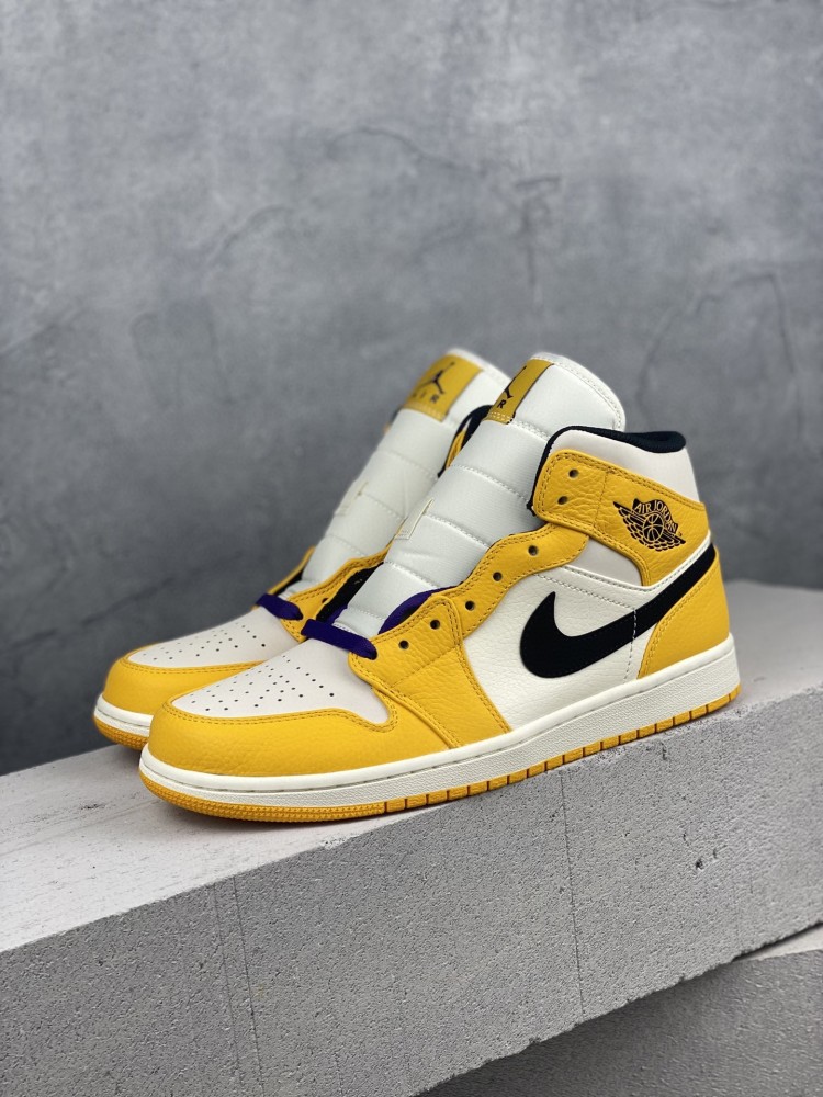 耐克airjordan1紫金湖人开箱测评