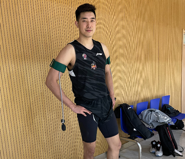 4消息吴冠希李根暴瘦哈德森怒怼辽宁刘权标仍未痊愈