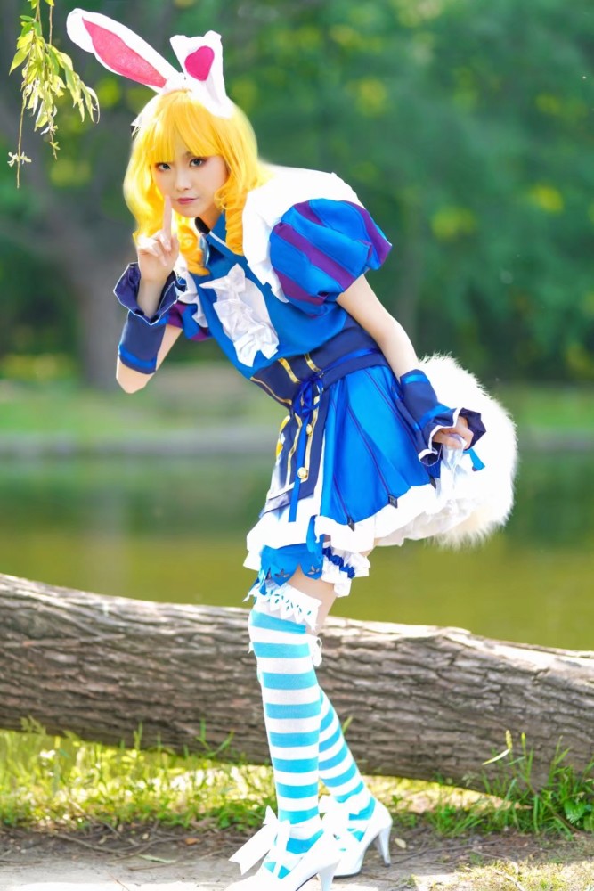 cos鉴赏——妲己爱丽丝梦游仙境_腾讯新闻