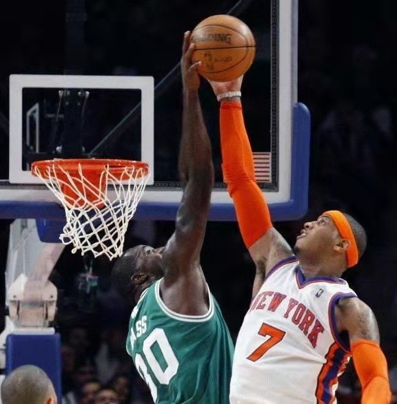 帽子排行_欧冠赛场上球员帽子戏法次数排行,梅罗均8次戴帽并列第一