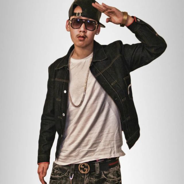 早年汇聚弹壳,方仔的说唱平台,其实还有这位隐藏og_腾讯新闻