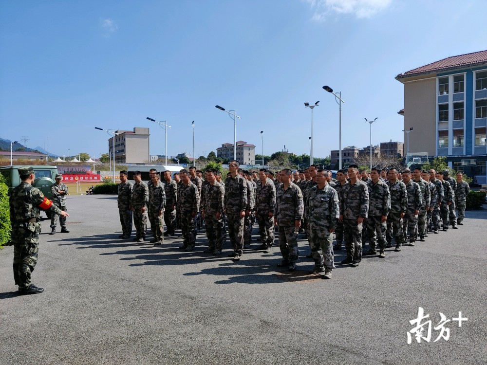 广东清远驻军部队75734图片