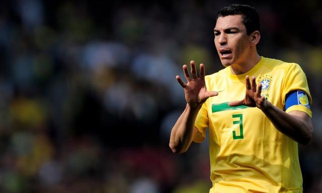 被3r组合掩盖锋芒的后防大师巴西队长卢西奥