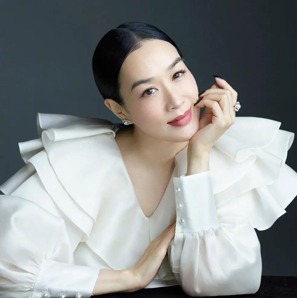 为什么50岁还要拼命生儿子钟丽缇爱一个人就要为他生个娃