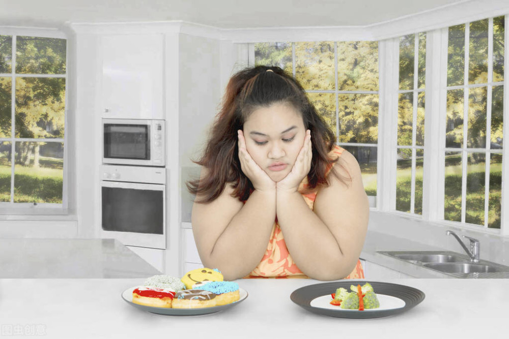 不开心就狂吃东西管不住自己的嘴的人情绪问题才是根源