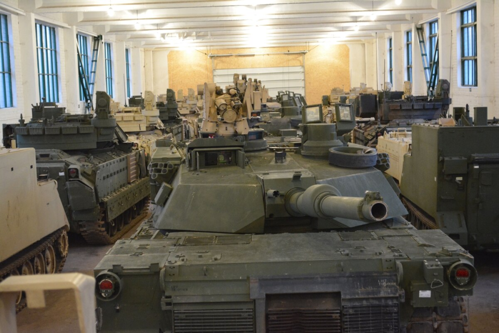 美军要沿着第一岛链放前置军火库解放军的东风走廊请了解下