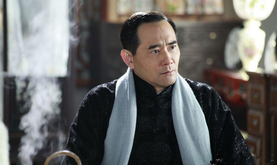 民国奇闻:奇女子令人痴迷,君子一见倾心,掷重金养至外宅