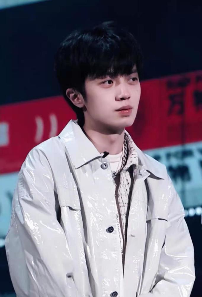 12g冲浪少年姜云升惊现史上求生欲最强操作