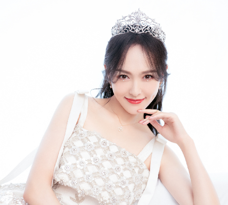 唐嫣摄影师被批不专业,看他给千玺拍的图就懂,回怼粉丝真是没品