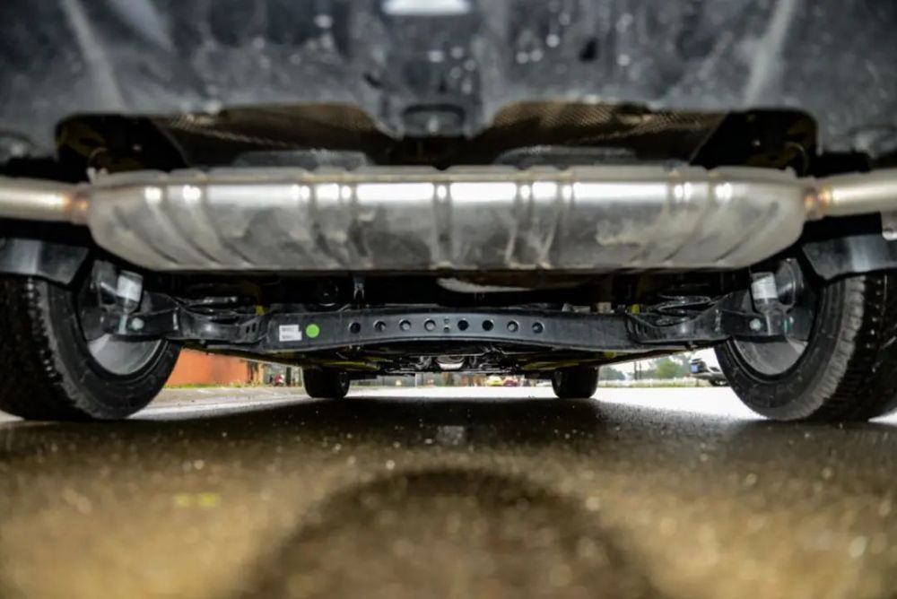 信不信由你,坐上去年轻10岁|试驾全新mg5