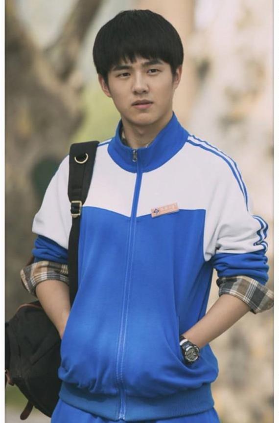 马天宇才是真正的逆生长!穿校服秒变阳光学长,21岁刘昊然败给他